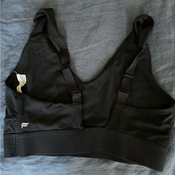 Fabletics V Neck Sports Bra - Picture 2 of 2